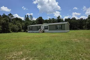 548 Pecan Ln, Holt, FL 32564 - Photo 2