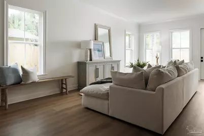 1408 E Bobe St, Pensacola, FL 32503 - Photo 2