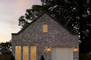 1412 E Bobe St, Pensacola, FL 32503 - Photo 2