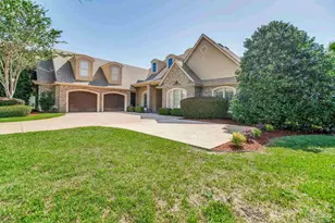2569 Mary Fox Dr, Gulf Breeze, FL 32563 - Photo 2