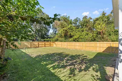 2419 N L St, Pensacola, FL 32501 - Photo 32
