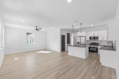 2419 N L St, Pensacola, FL 32501 - Photo 12