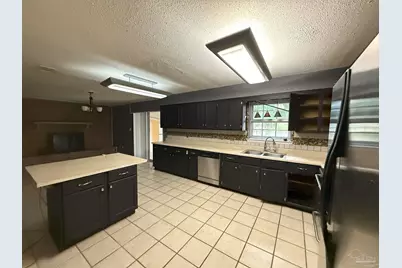 6536 Colonade Cir, Pensacola, FL 32506 - Photo 12