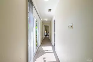 422 Fairpoint Dr, Gulf Breeze, FL 32561 - Photo 36