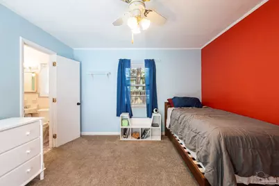 422 Fairpoint Dr, Gulf Breeze, FL 32561 - Photo 38