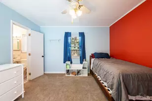 422 Fairpoint Dr, Gulf Breeze, FL 32561 - Photo 38