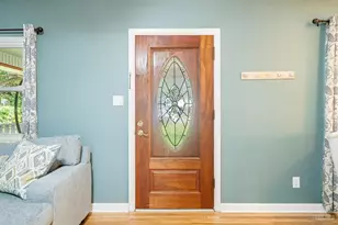 422 Fairpoint Dr, Gulf Breeze, FL 32561 - Photo 8