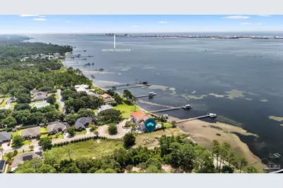 1709 Brooke Beach Dr, Navarre, FL 32566 - Photo 1