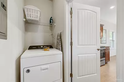 212 S J St, Pensacola, FL 32502 - Photo 10