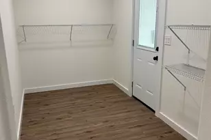 5684 Ventura Ln, Pensacola, FL 32526 - Photo 12