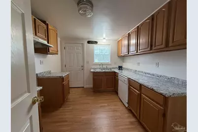 3002 W Brainerd St, Pensacola, FL 32505 - Photo 10