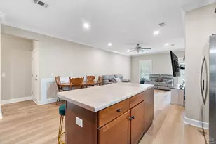 5740 Blackhorse Cir, Pensacola, FL 32526 - Photo 16