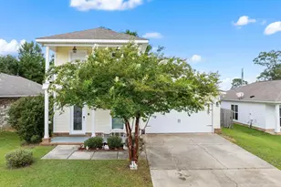 5740 Blackhorse Cir, Pensacola, FL 32526 - Photo 2