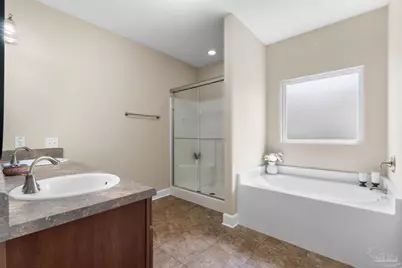 5740 Blackhorse Cir, Pensacola, FL 32526 - Photo 20