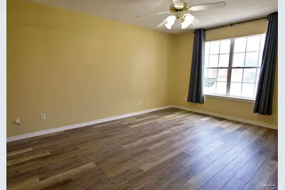 4007 Lochmoor Dr, Pensacola, FL 32506 - Photo 6