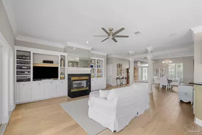 525 Windrose Cir, Pensacola, FL 32507 - Photo 16