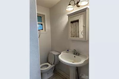 415 Gibbs Rd, Pensacola, FL 32507 - Photo 6