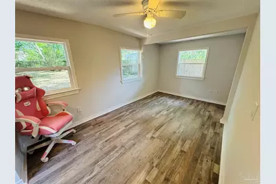 114 E Maxwell St, Pensacola, FL 32503 - Photo 16