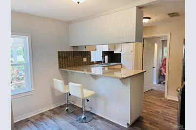 114 E Maxwell St, Pensacola, FL 32503 - Photo 10