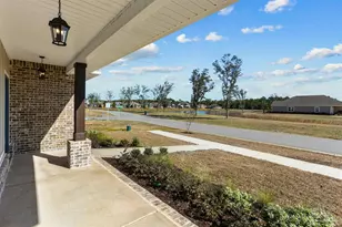 4016 Watergate Dr, Milton, FL 32583 - Photo 4