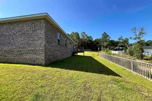 7693 Piper Cir, Milton, FL 32570 - Photo 4