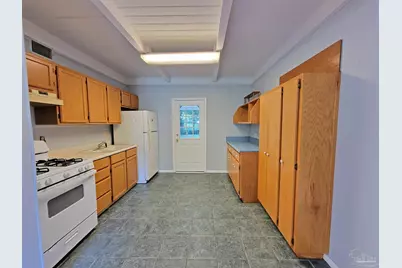 102 Tennessee Dr, Pensacola, FL 32505 - Photo 4