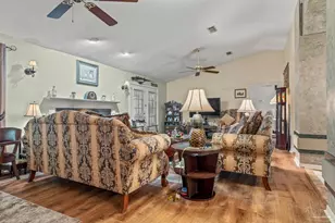 6136 Arnies Way, Milton, FL 32570 - Photo 12