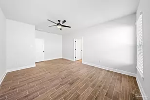 4865 Bonneville St, Pace, FL 32571 - Photo 10