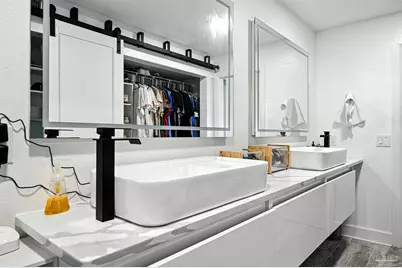 80 Baybridge Dr #B, Gulf Breeze, FL 32561 - Photo 34