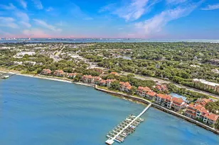 80 Baybridge Dr, Gulf Breeze, FL 32561 - Photo 2