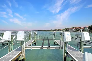 80 Baybridge Dr, Gulf Breeze, FL 32561 - Photo 2