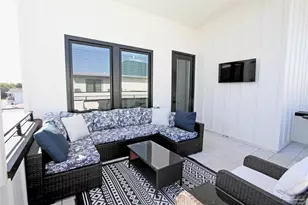 157 S Spring St, Pensacola, FL 32502 - Photo 32