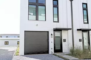 157 S Spring St, Pensacola, FL 32502 - Photo 1