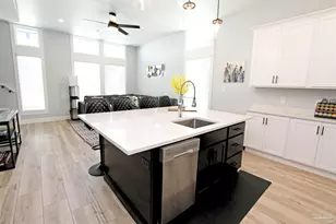 157 S Spring St, Pensacola, FL 32502 - Photo 20