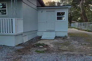 8625 Stockdale Dr, Pensacola, FL 32514 - Photo 2