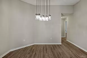 5911 Ashton Woods Cir, Milton, FL 32570 - Photo 18