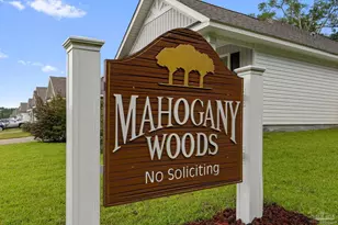 253 Camellia Dr, Cantonment, FL 32533 - Photo 4