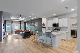 253 Camellia Dr, Cantonment, FL 32533 - Photo 6