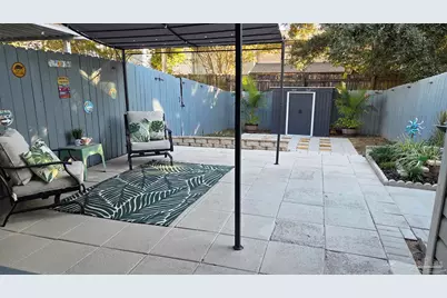 1364 Redwood Ln, Gulf Breeze, FL 32563 - Photo 18