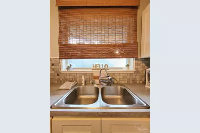 20 Adkinson Dr, Pensacola, FL 32506 - Photo 10