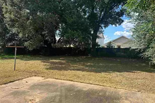 206 N Garfield Dr, Pensacola, FL 32505 - Photo 2