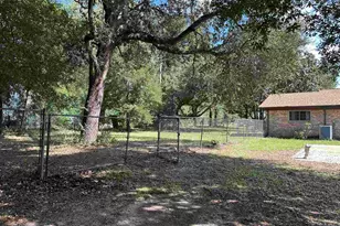 6736 Nichols Dr, Milton, FL 32570 - Photo 34