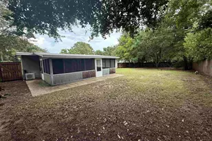 2005 Peyton Dr, Pensacola, FL 32503 - Photo 22