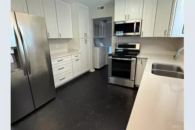 2005 Peyton Dr, Pensacola, FL 32503 - Photo 4