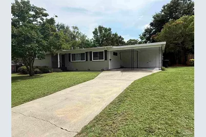 2005 Peyton Dr, Pensacola, FL 32503 - Photo 2