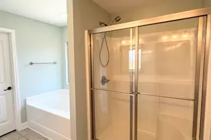 1938 Commodore Dr, Navarre, FL 32566 - Photo 12