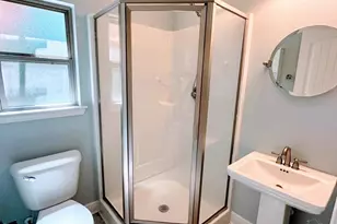 1938 Commodore Dr, Navarre, FL 32566 - Photo 16