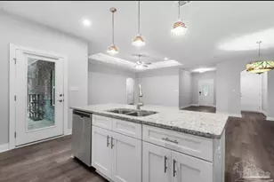 5851 Anderson Ln, Milton, FL 32570 - Photo 10