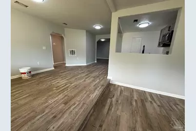 1121 N 50th Ave, Pensacola, FL 32506 - Photo 4