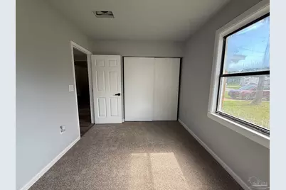 1121 N 50th Ave, Pensacola, FL 32506 - Photo 6